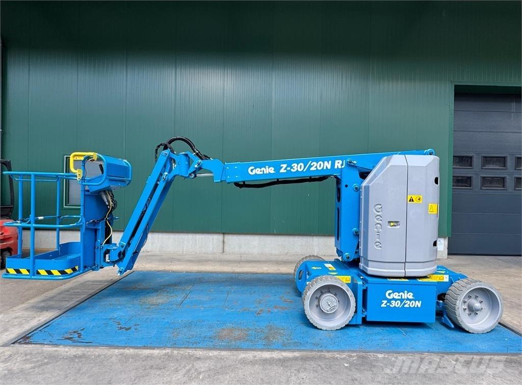 Genie Z-30/20N RJ Zglobne dvižne ploščadi
