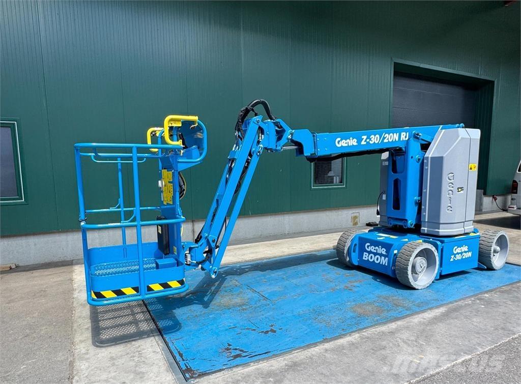 Genie Z-30/20N RJ Zglobne dvižne ploščadi