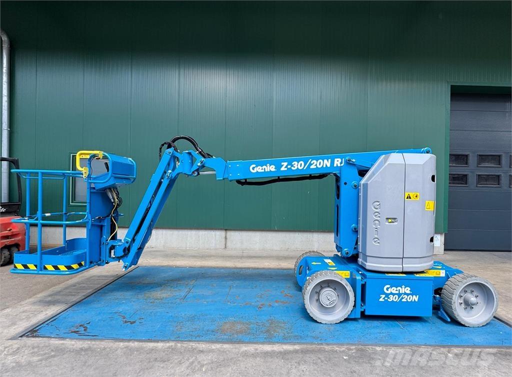 Genie Z-30/20N RJ Zglobne dvižne ploščadi