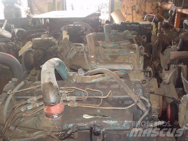 International DT 466C Motorji