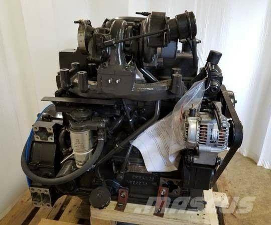 Komatsu S4D95LE-3 Motorji