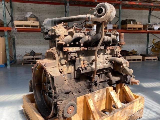 Komatsu SA6D125-2 Motorji