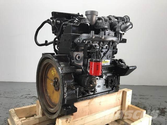 Komatsu SAA4D95-LE5 Motorji