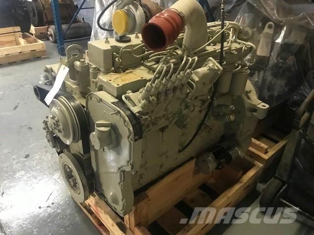 Komatsu SAA6D114-2 Motorji