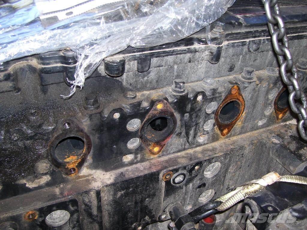 Komatsu SAA6D114E-3 Motorji