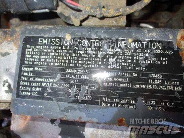 Komatsu SAA6D125E-5 Motorji