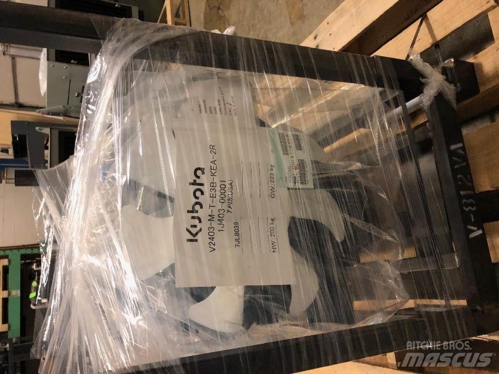 Kubota V2403 Motorji