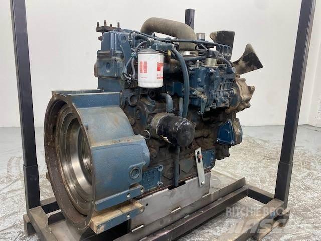 Kubota V3600T Motorji