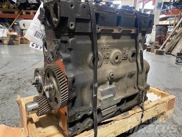 Yanmar 4TNE88 Motorji