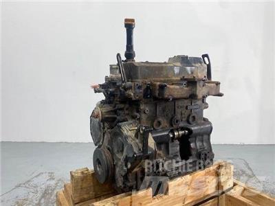 Yanmar 4TNV98 Motorji