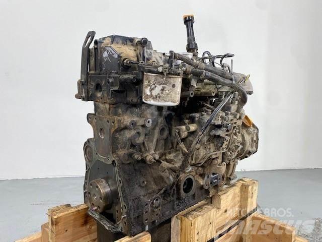 Yanmar 4TNV98 Motorji