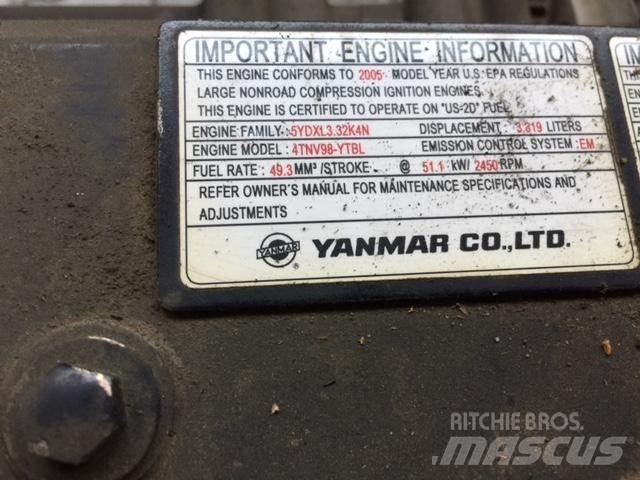Yanmar 4TNV98 Motorji