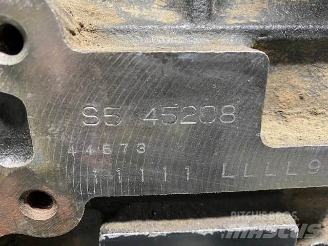 Yanmar 4TNV98-YTBL Motorji
