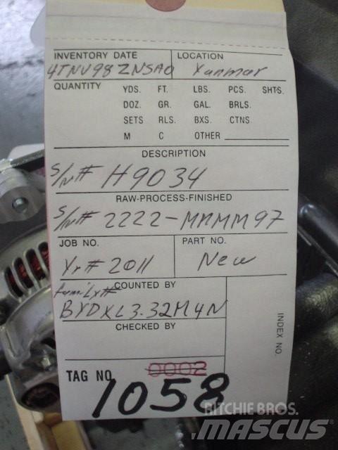 Yanmar 4TNV98-ZNSAD Motorji