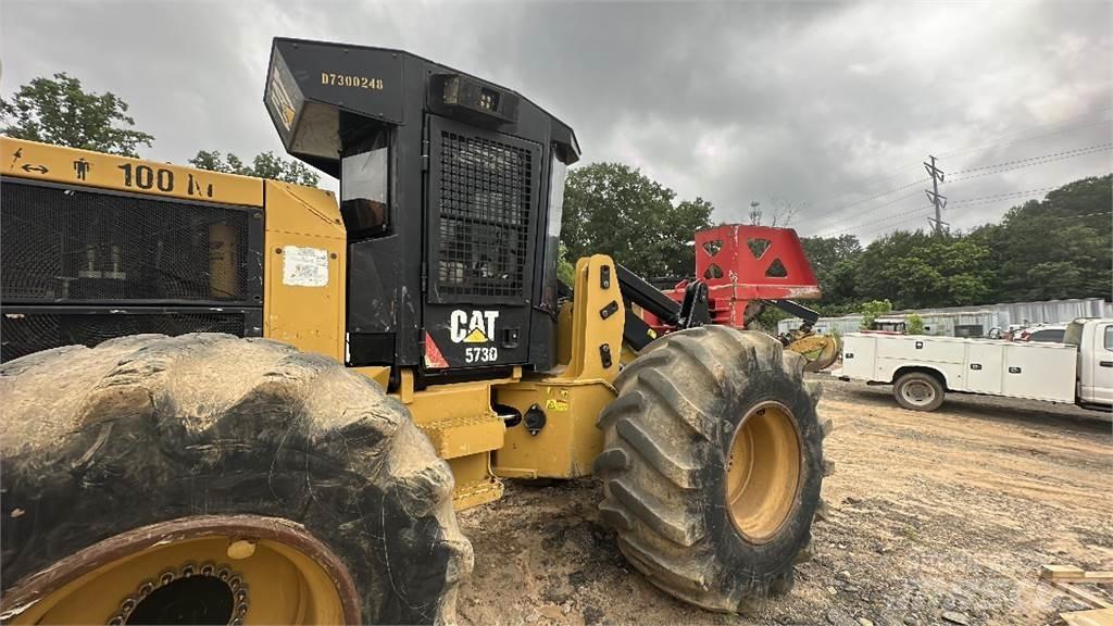 CAT 573D Drugo