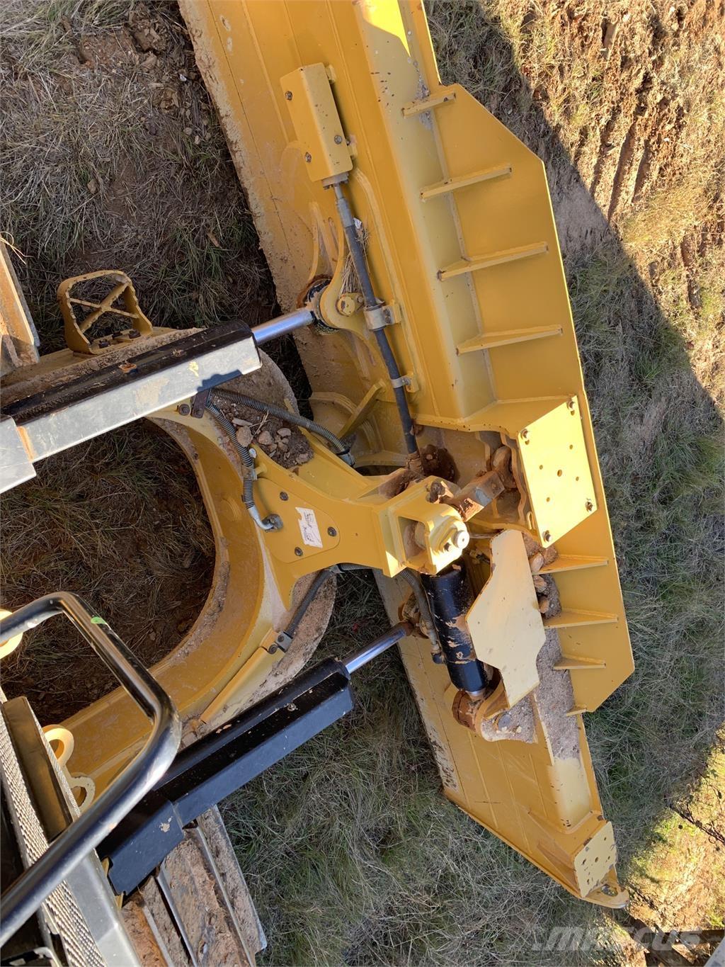 CAT D5 Gradbeništvo - drugo