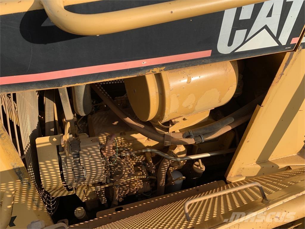 CAT D5M Gradbeništvo - drugo