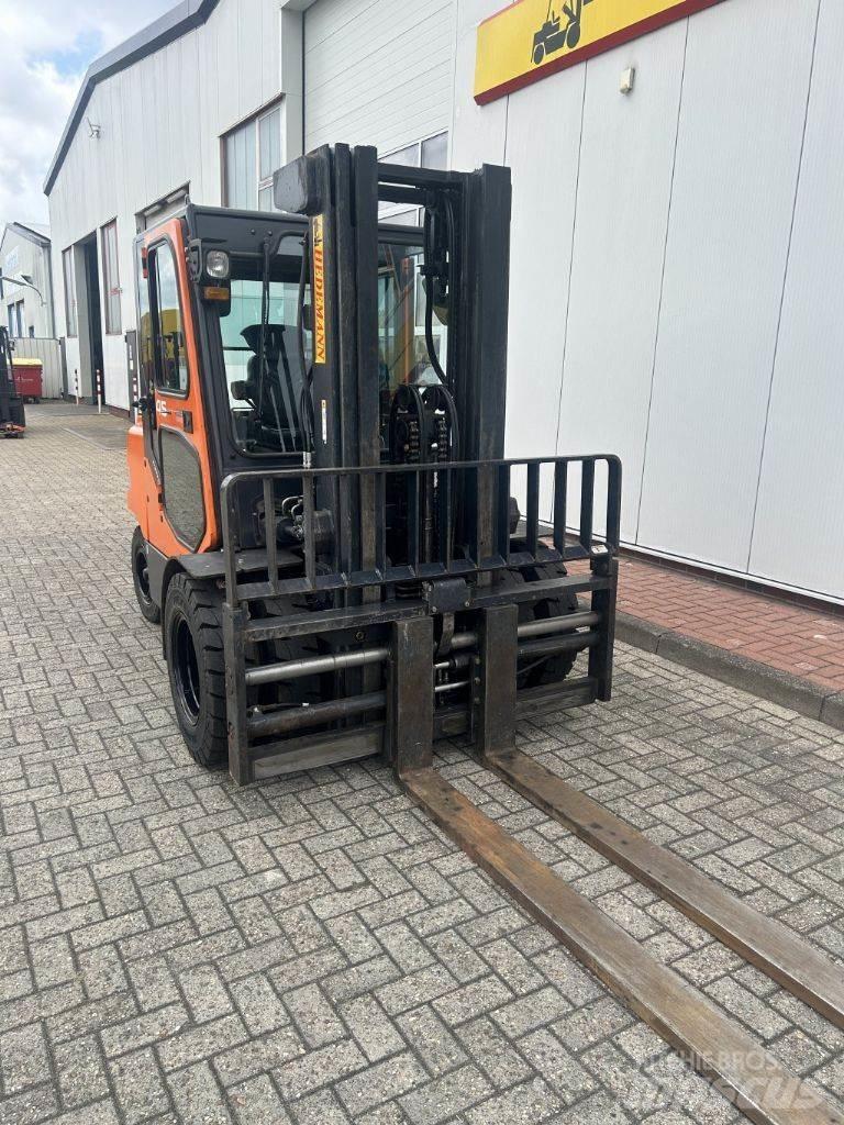 Doosan D45SC-5 Dizelski viličarji