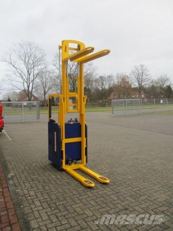 Stöcklin EFI1600 Samopogonski ročni viličarji