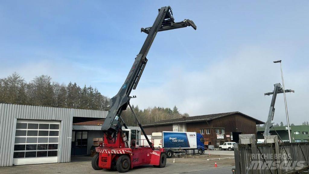 CVS Ferrari F258.6 Dosežni viličarji