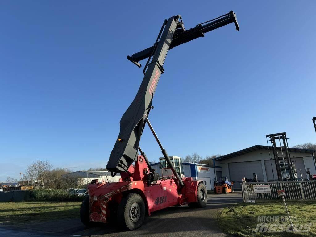 CVS Ferrari F481 Dosežni viličarji
