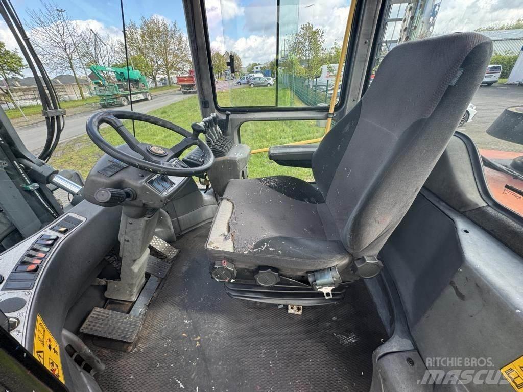 Kalmar DCE160-12 Dizelski viličarji