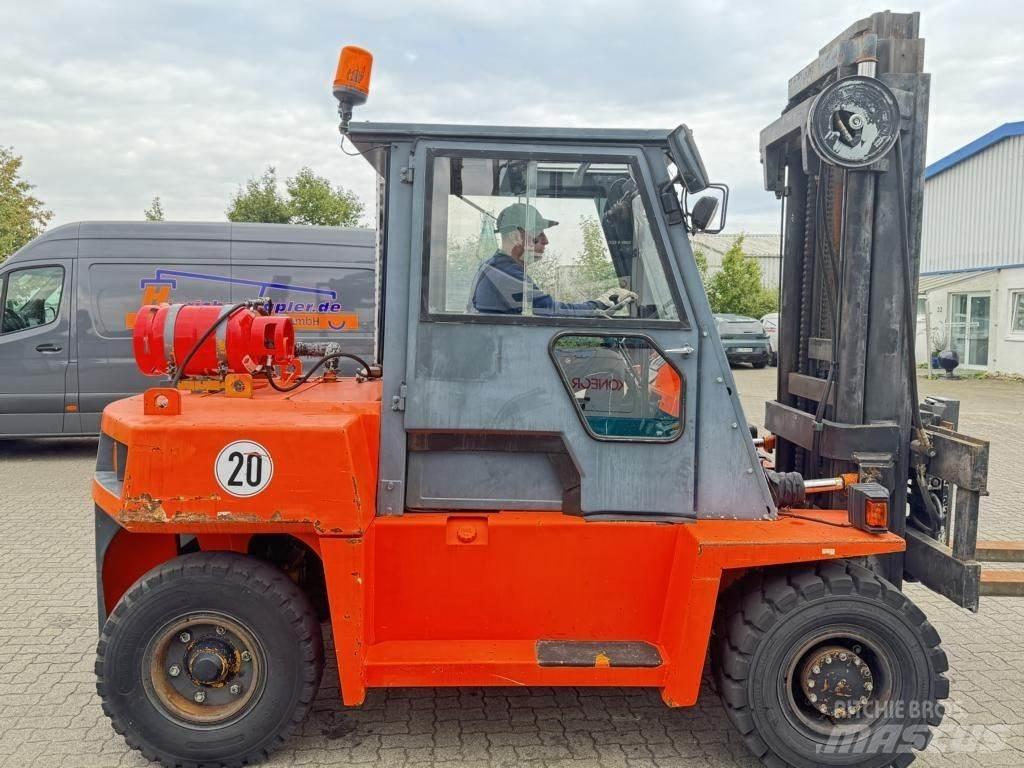 Komatsu FG60-5 Plinski viličarji
