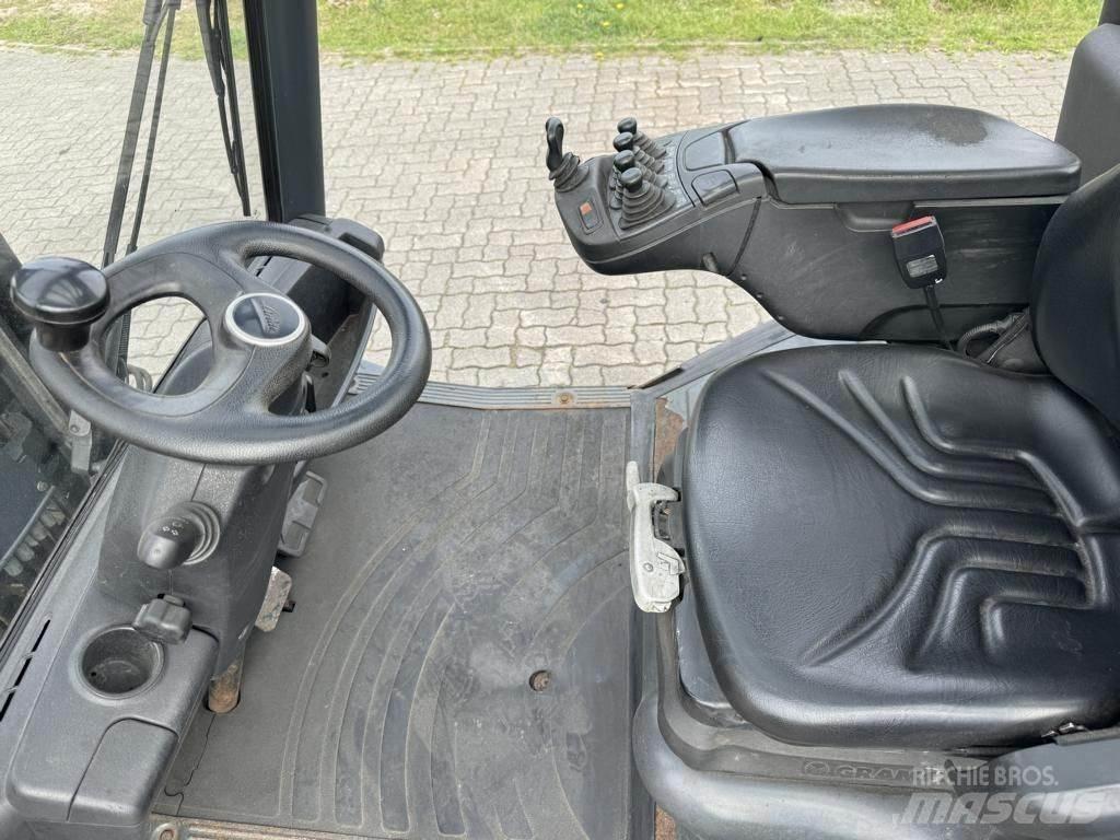 Linde H30D-02 Dizelski viličarji