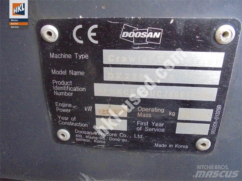 Doosan DX 225 LC-5 Bagri goseničarji