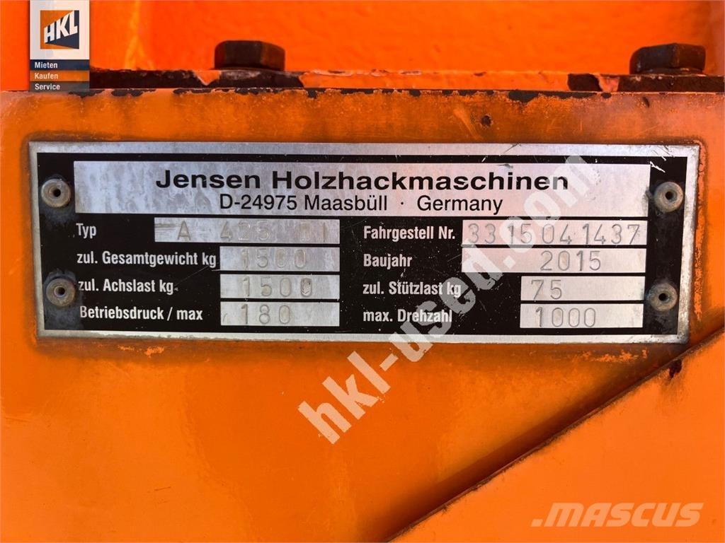 Jensen A 425 Drobilci lesa
