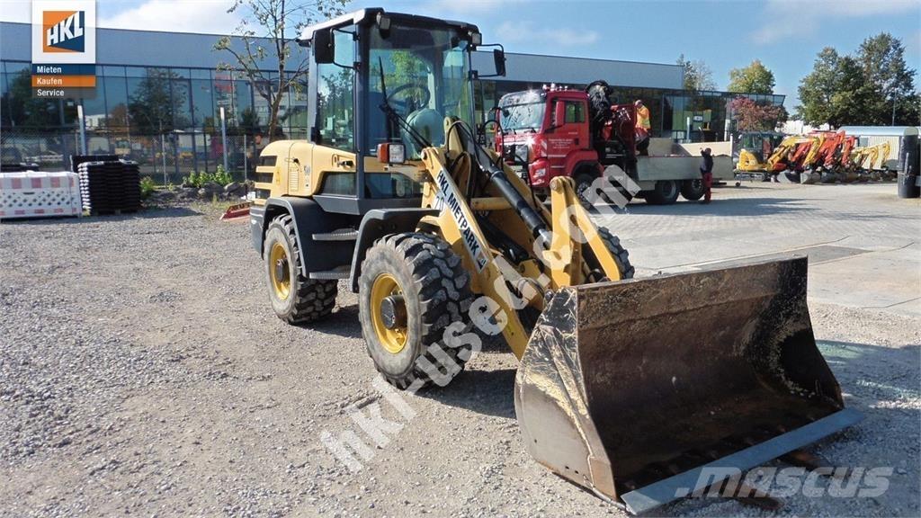 Yanmar V 80 Kolesni nakladalci