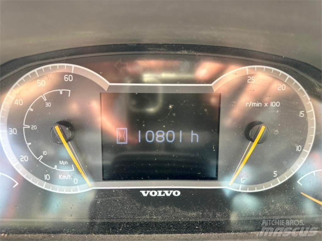  2018 Volvo L150H Kolesni nakladalci