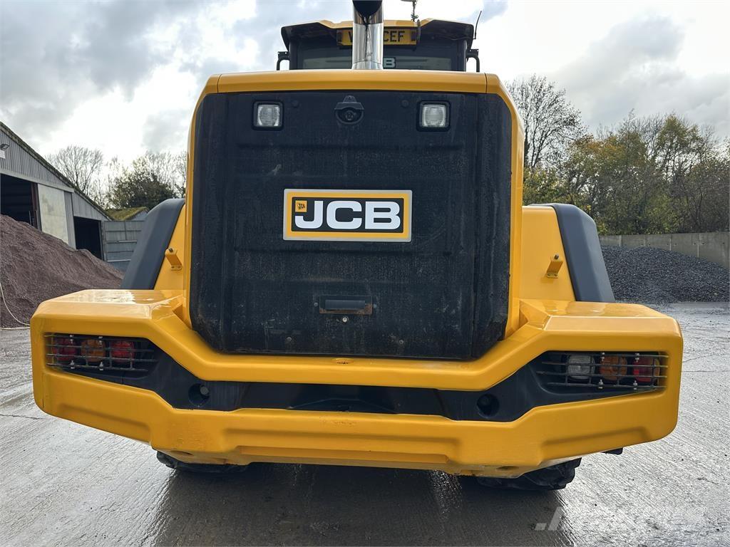 JCB 457 Agri Kolesni nakladalci