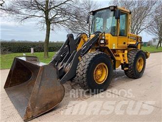 Volvo L70D Kolesni nakladalci