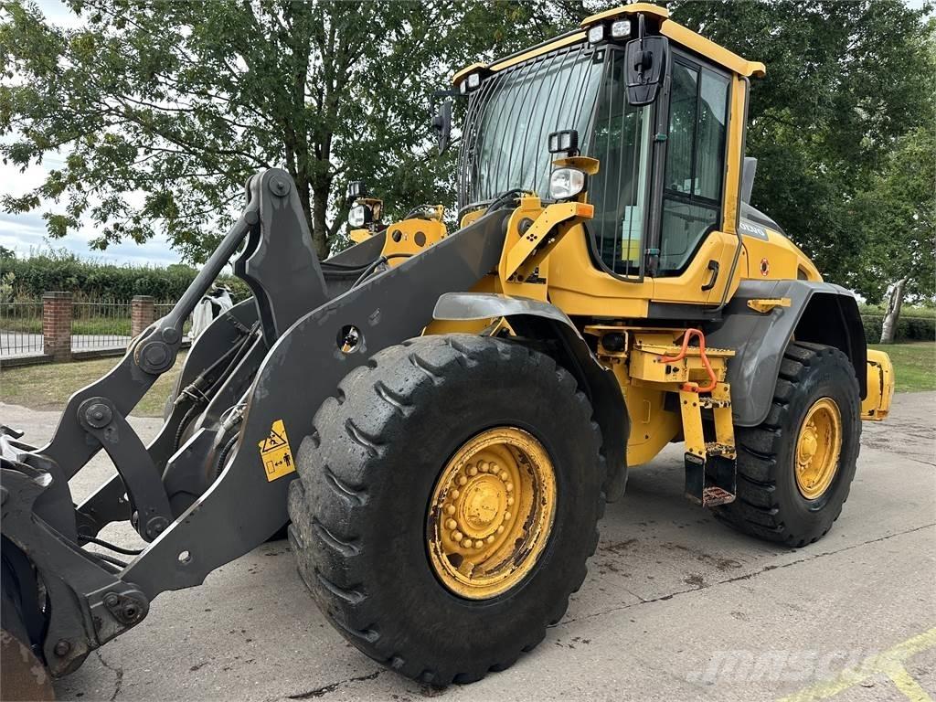Volvo L70H Čelni nakladalci in kopači