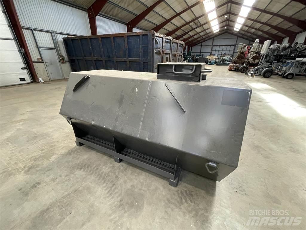  2000 ltr (ca) dieseltank Drugi deli
