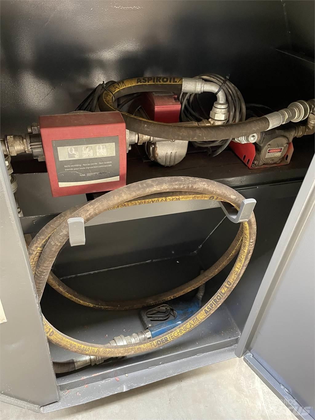  2000 ltr (ca) dieseltank Drugi deli