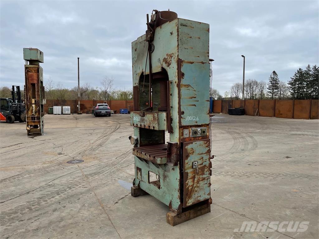  250 ton hydr. presser Drugi deli