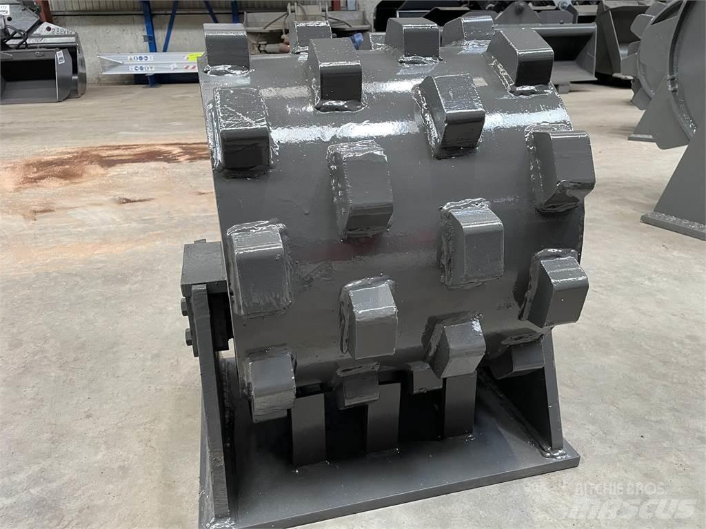  450 mm kompaktorhjul Kolesni valjarji s pnevmatikami
