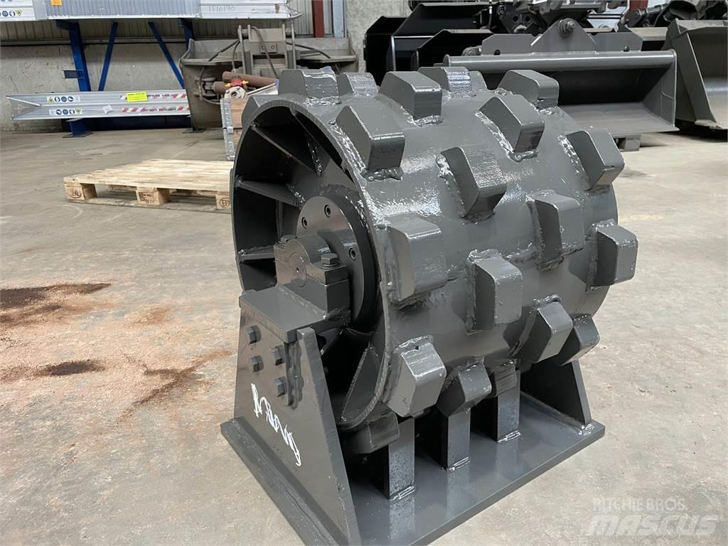  450 mm kompaktorhjul Kolesni valjarji s pnevmatikami
