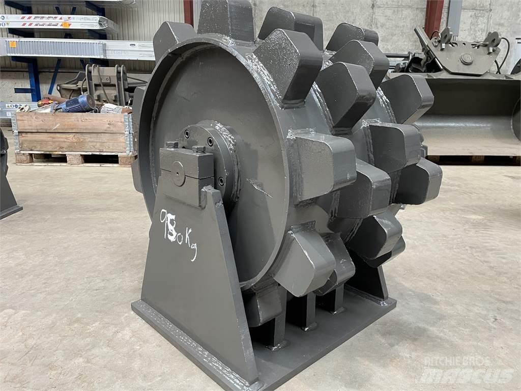  570 mm kompaktorhjul Kolesni valjarji s pnevmatikami