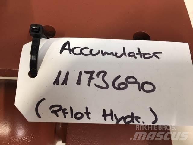 Accumulator ex. Volvo L180E Hidravlika
