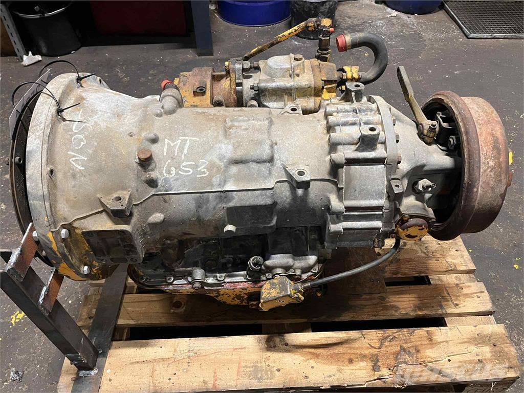 Allison MT653 transmission Menjalnik