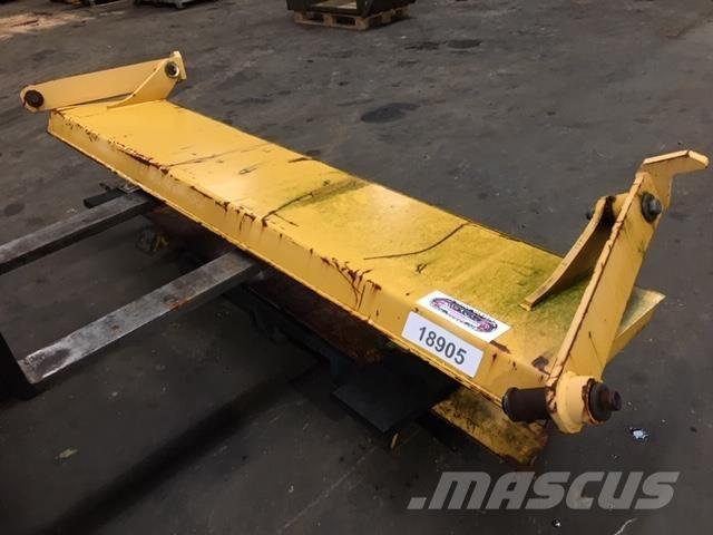  Bagsmæk ex. Volvo A25C 6x6 Drugi deli