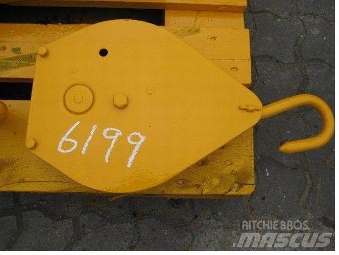  Blok Rezervni deli in oprema za dvigala