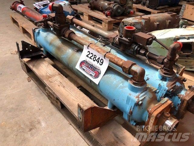 Bowman GL400 Oliekøler Gradbeništvo - drugo