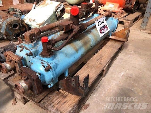 Bowman GL400 Oliekøler Gradbeništvo - drugo