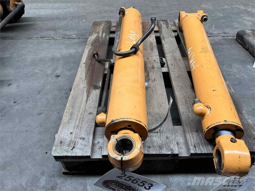 CASE 695SR bomcylinder Hidravlika