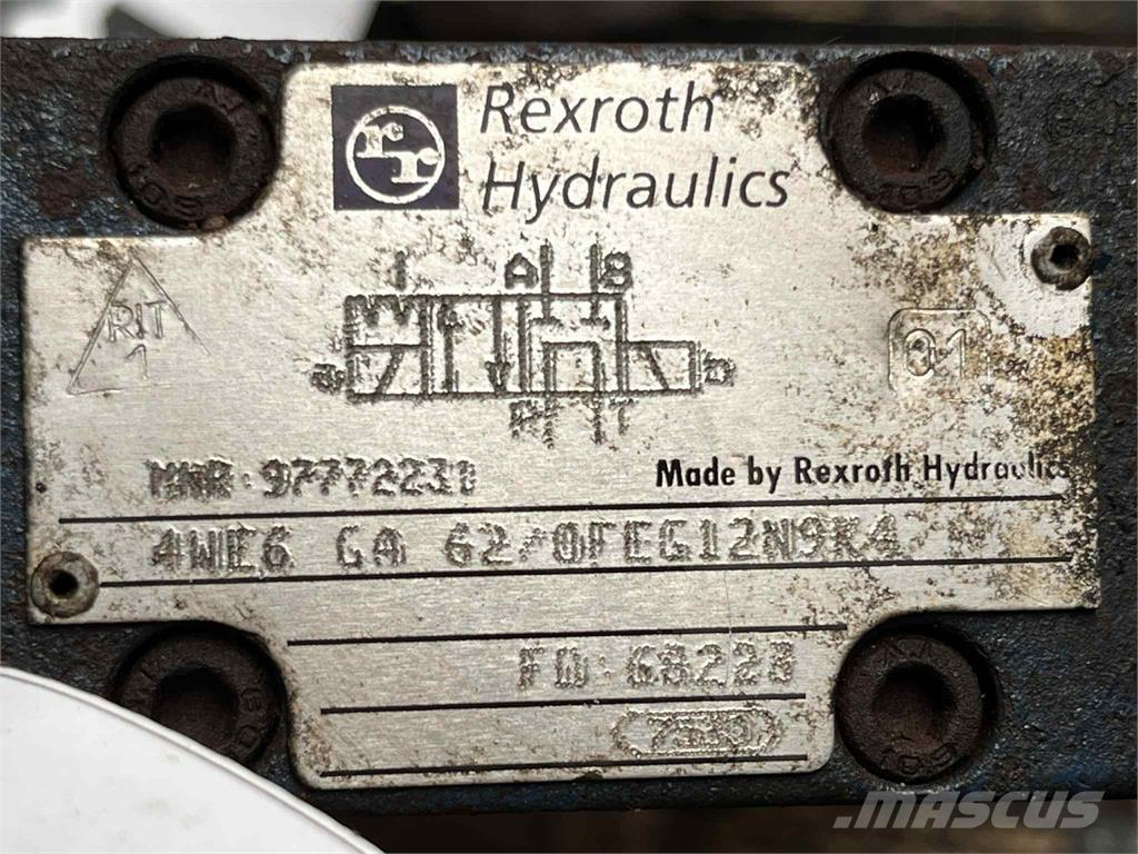 CASE 695SR ventil Hidravlika
