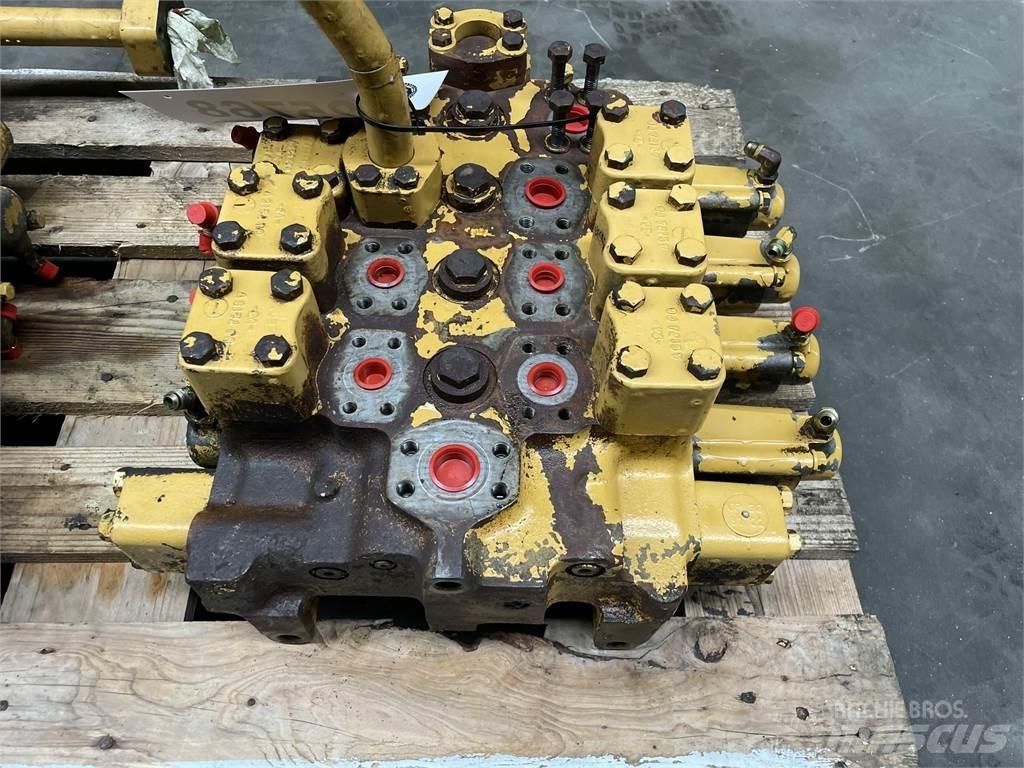 CAT 215LC hovedventilblok Hidravlika